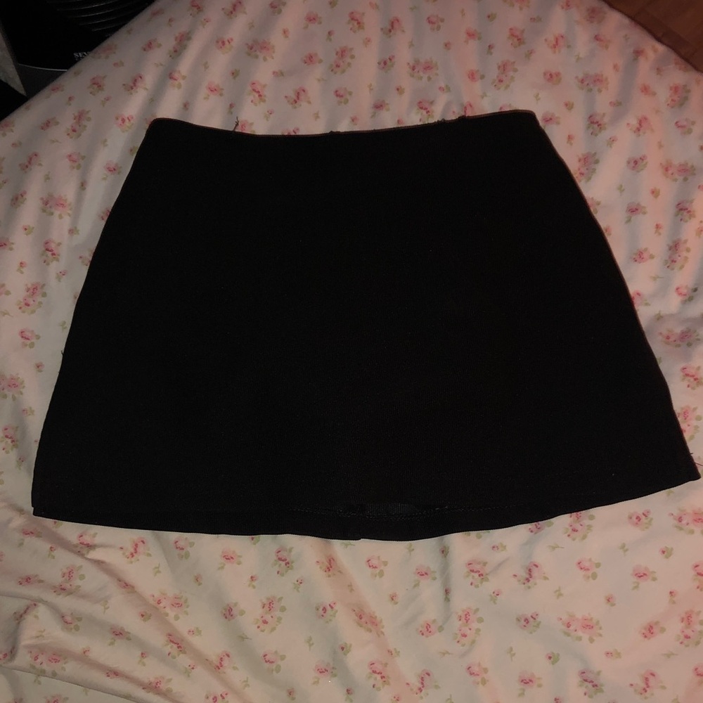 Vintage Black Mid Rise Mini Skort